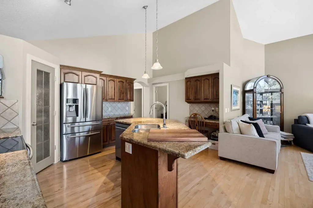 93 Coach Court SW Calgary AB T3H 4P7