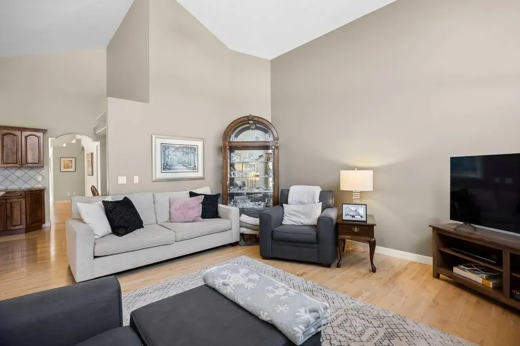 93 Coach Court SW Calgary AB T3H 4P7