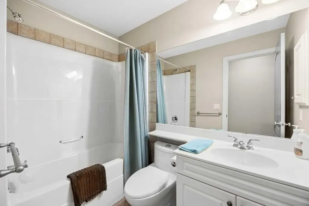 93 Coach Court SW Calgary AB T3H 4P7