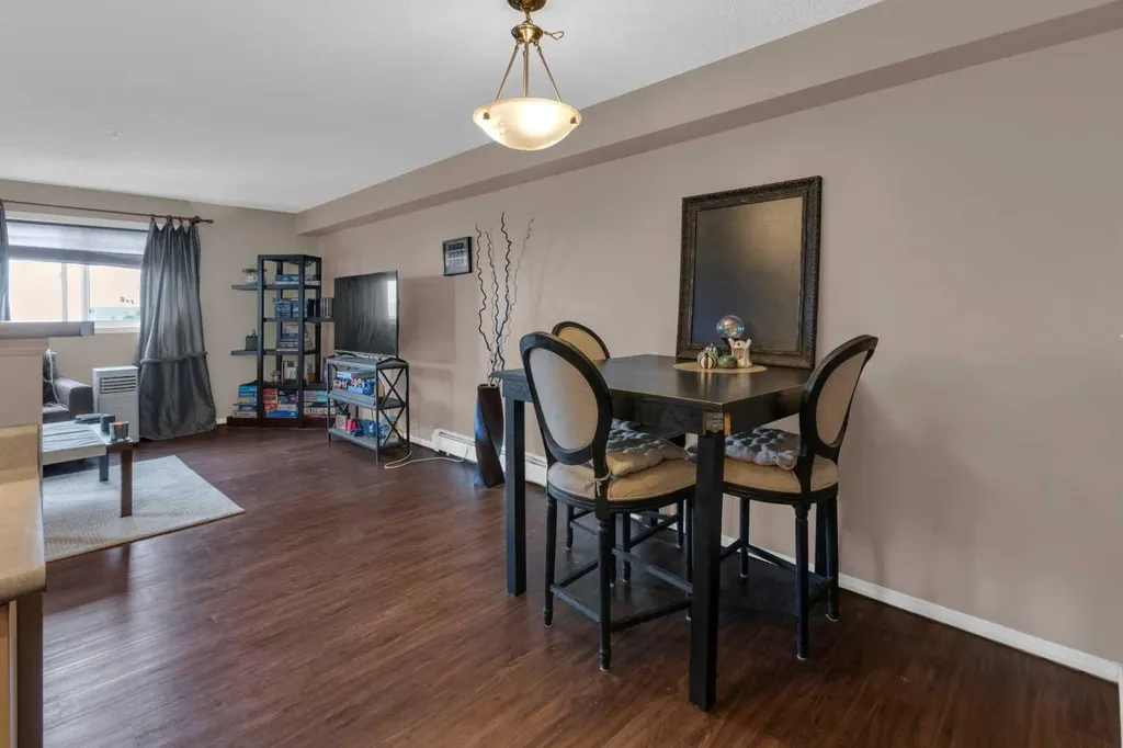 4975 130 Avenue SE Calgary AB T2Z 4P4