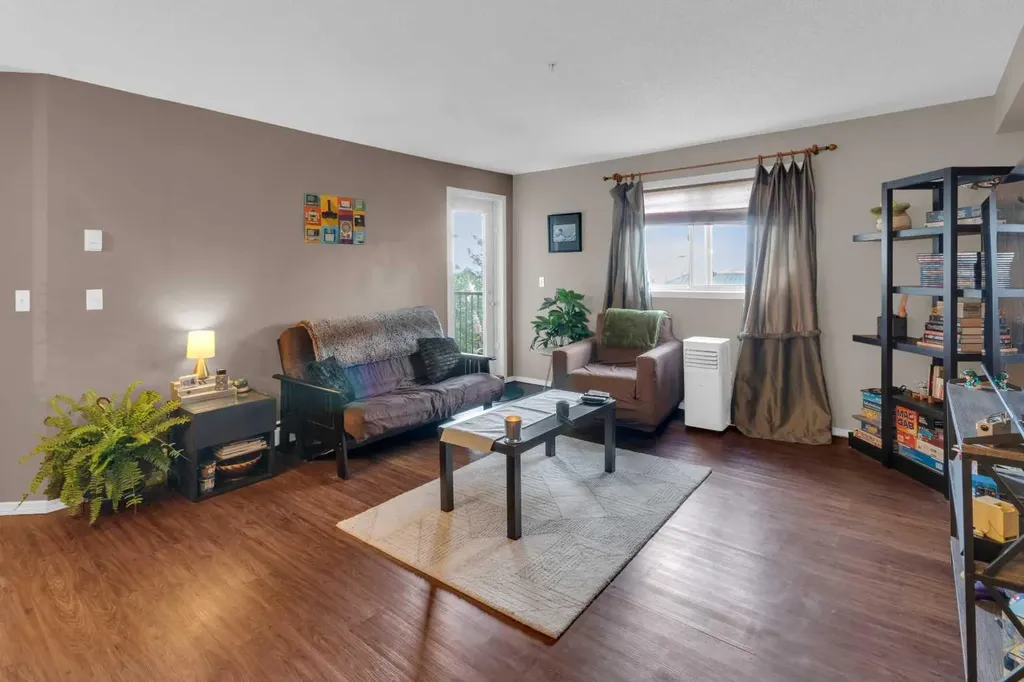4975 130 Avenue SE Calgary AB T2Z 4P4