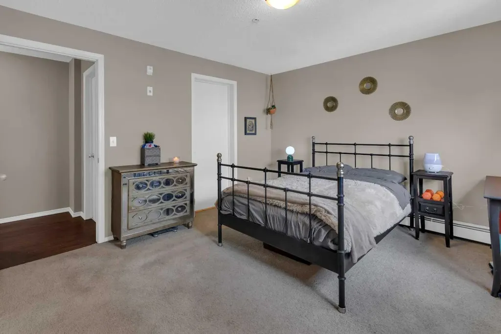 4975 130 Avenue SE Calgary AB T2Z 4P4