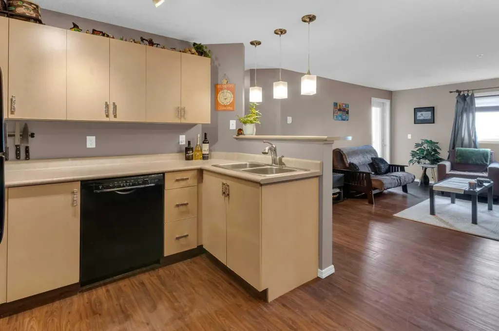 4975 130 Avenue SE Calgary AB T2Z 4P4