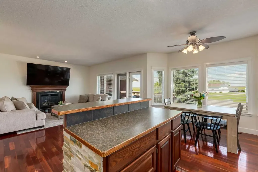 156 Camden Court Strathmore AB T1P 1Y1