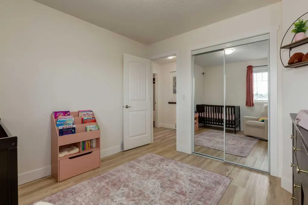 156 Camden Court Strathmore AB T1P 1Y1