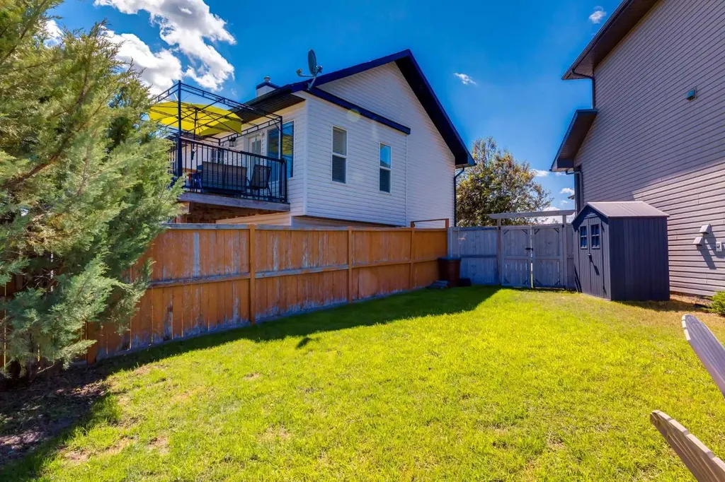 156 Camden Court Strathmore AB T1P 1Y1