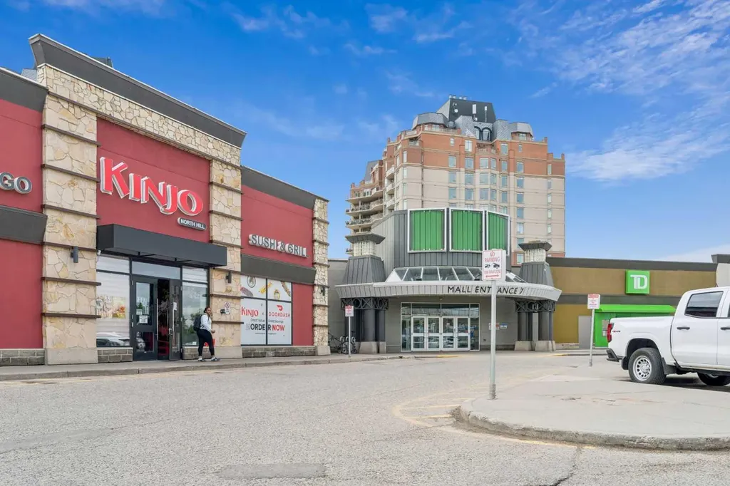 1726 14 Avenue NW Calgary AB T2N 4Y8
