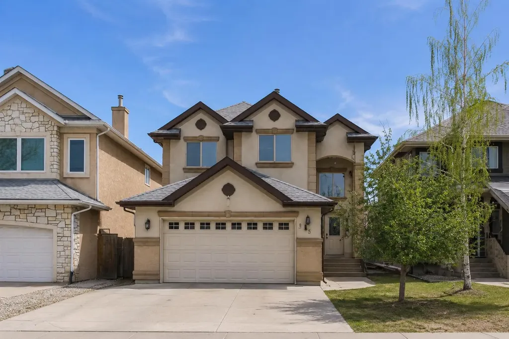 35 Cranleigh Drive SE Calgary AB T3M 1G7
