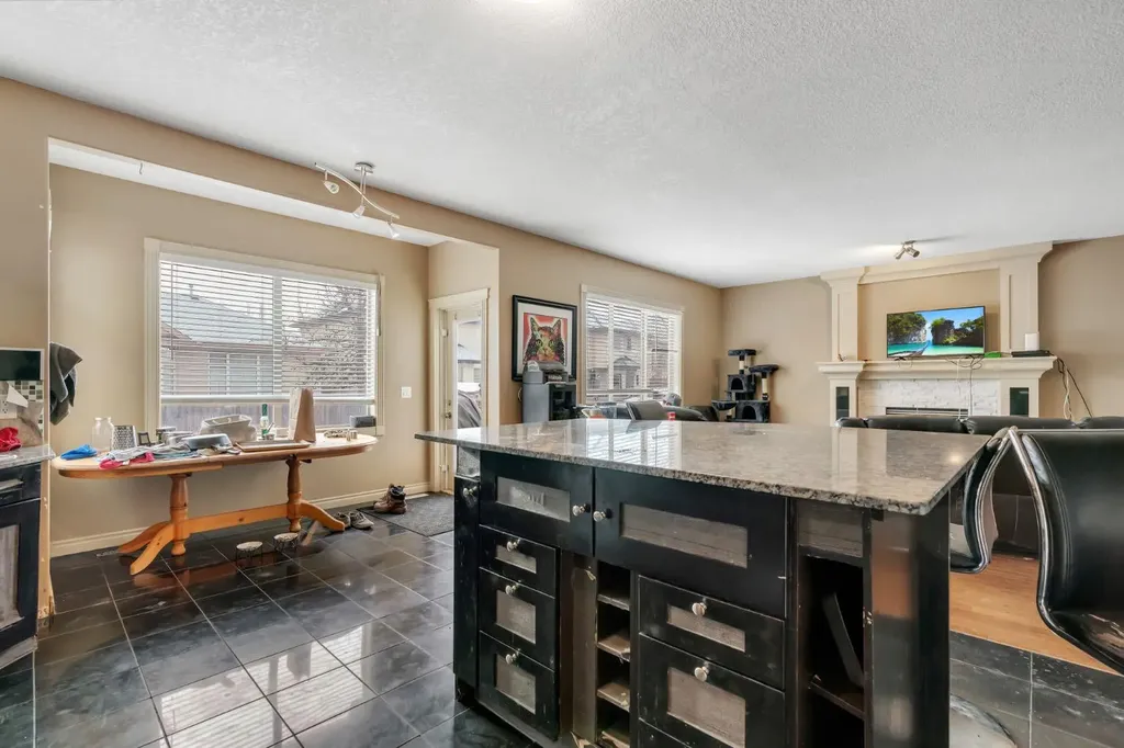 35 Cranleigh Drive SE Calgary AB T3M 1G7