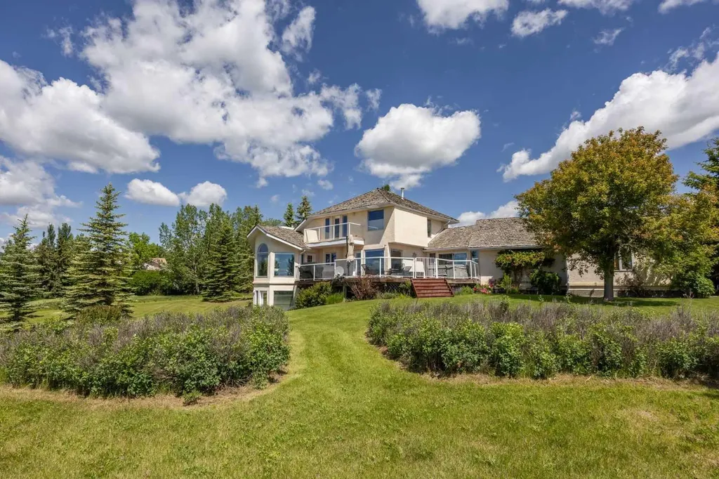 15 Blueridge Close Rural Rocky View County AB T3L 2P4