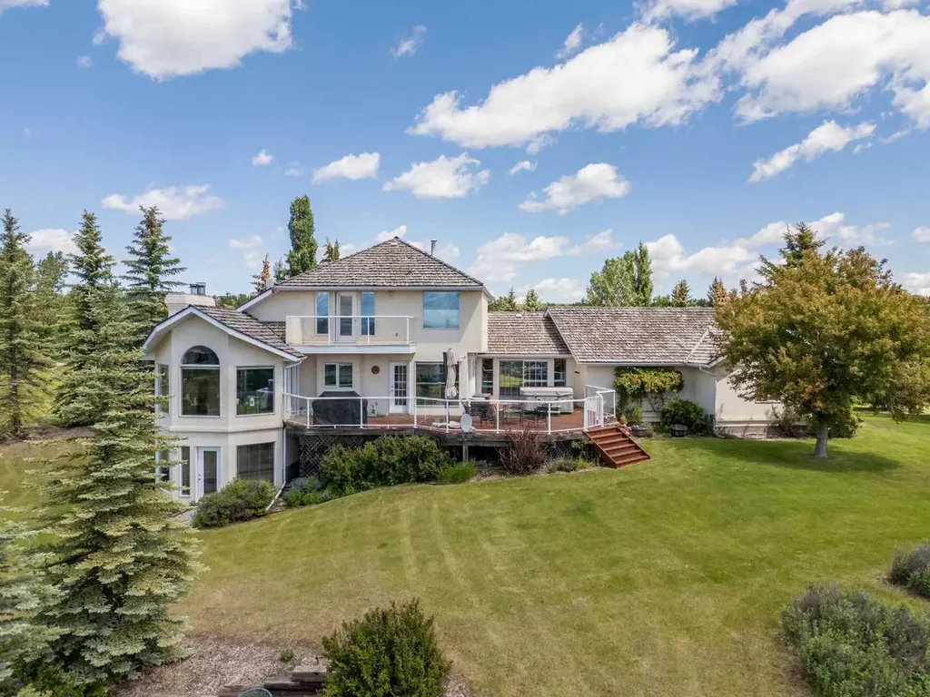 15 Blueridge Close Rural Rocky View County AB T3L 2P4