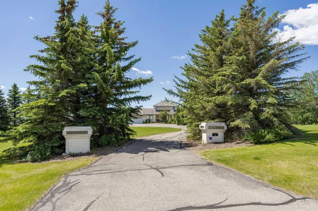 15 Blueridge Close Rural Rocky View County AB T3L 2P4
