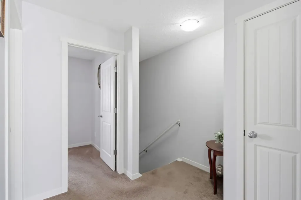 126 Copperpond Landing SE Calgary AB T2Z 1G6