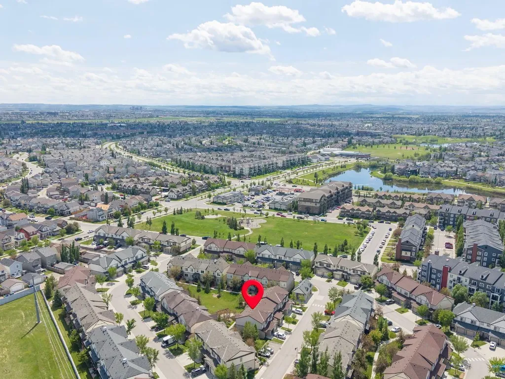 126 Copperpond Landing SE Calgary AB T2Z 1G6