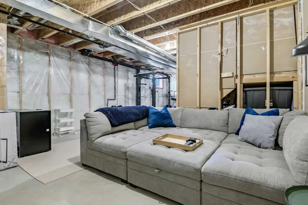 5633 6 Street SW Calgary AB T2V0H1
