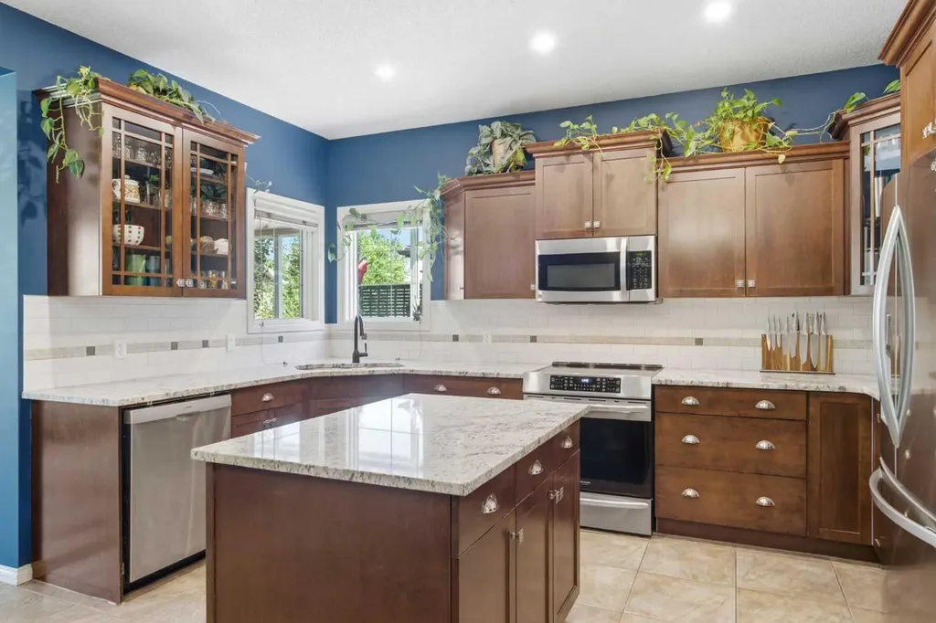 1405 Montrose Terrace SE High River AB T1V 0B4