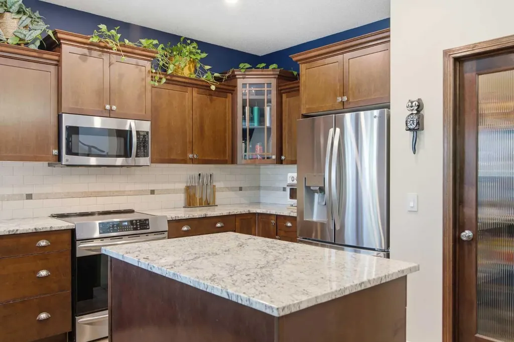 1405 Montrose Terrace SE High River AB T1V 0B4