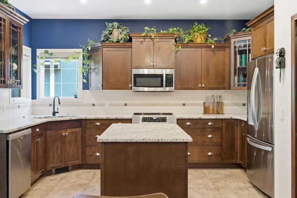 1405 Montrose Terrace SE High River AB T1V 0B4