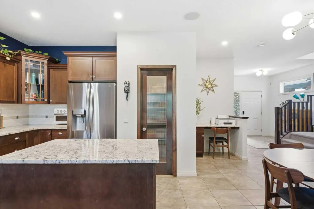 1405 Montrose Terrace SE High River AB T1V 0B4