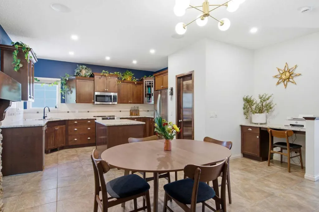 1405 Montrose Terrace SE High River AB T1V 0B4