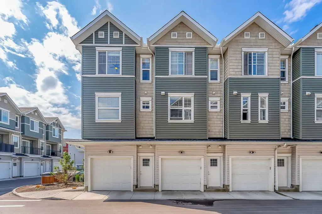 115 Sagewood Drive SW Airdrie AB T4B 4V5