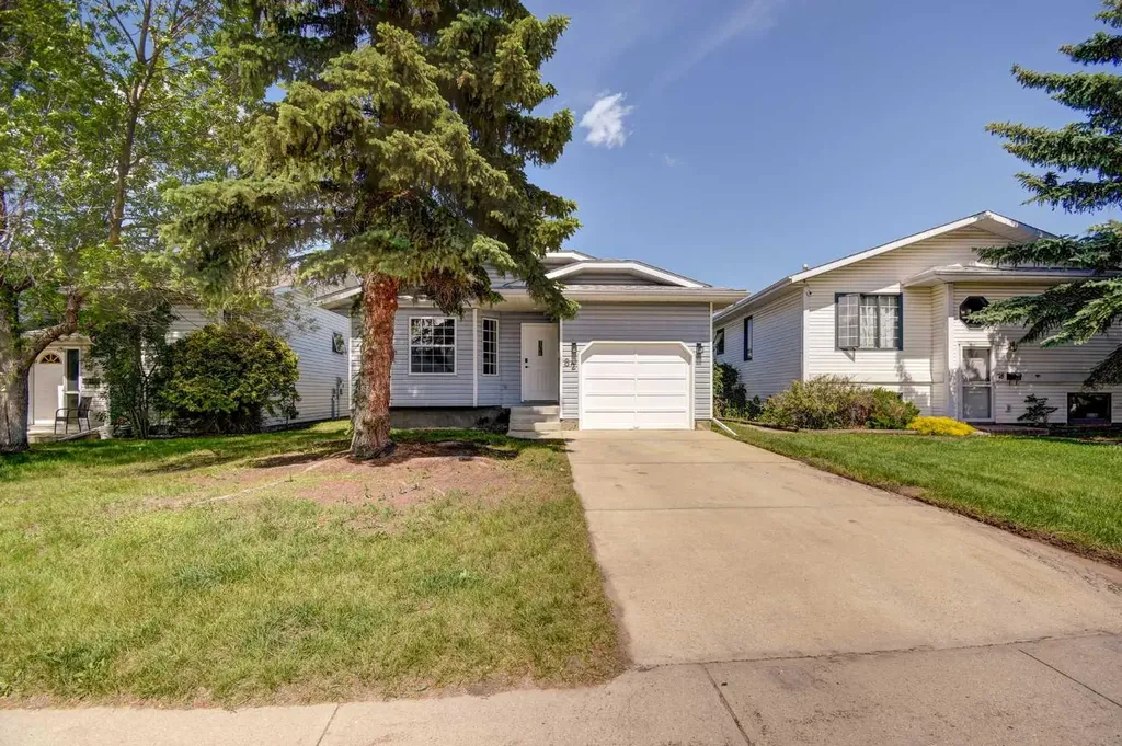 82 Excell Street Red Deer AB T4R2H8
