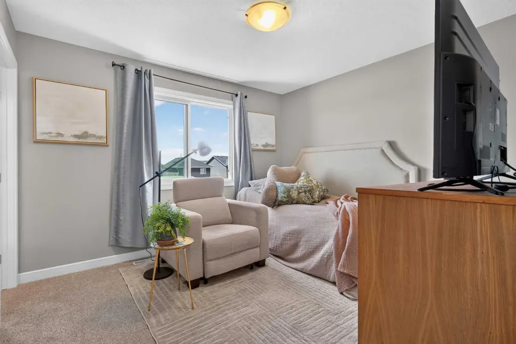 111 River Heights Drive Cochrane AB T4C 0Y1