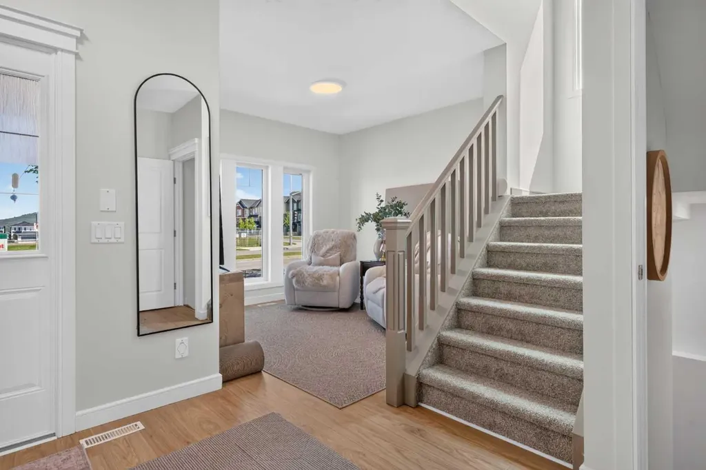 111 River Heights Drive Cochrane AB T4C 0Y1