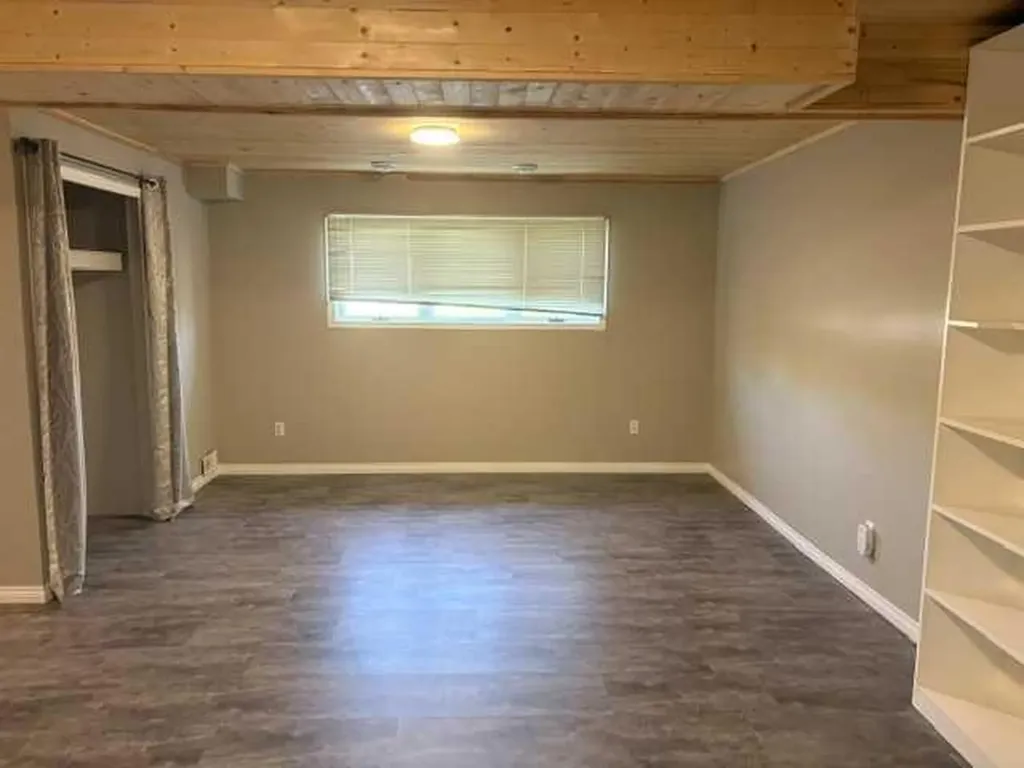 4422 54 Avenue Valleyview AB T0H 3N0