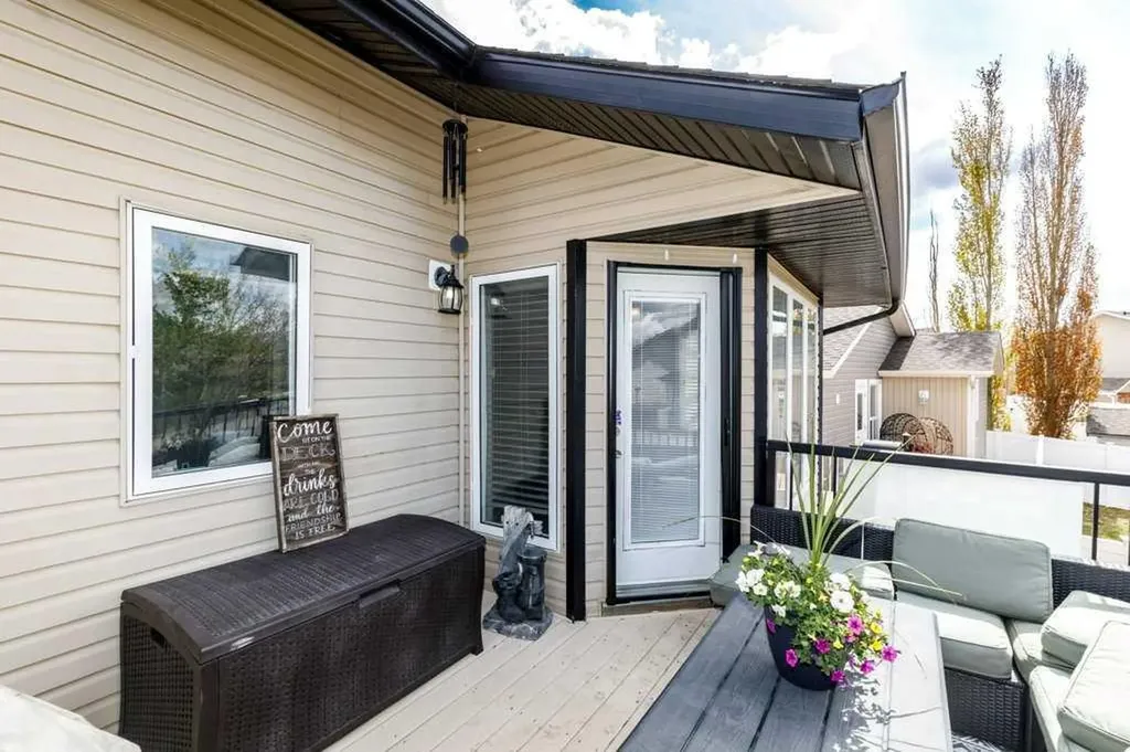 898 Ramage Crescent Red Deer AB T4P 2Z9