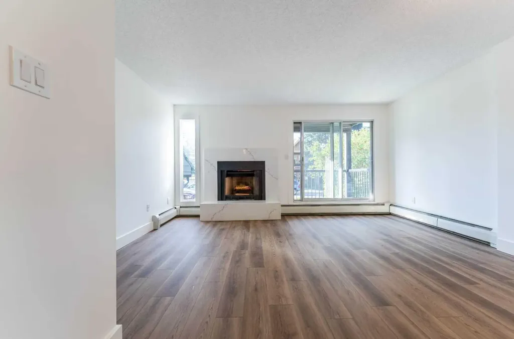 624 2 Avenue NW Calgary AB T2N 0E3