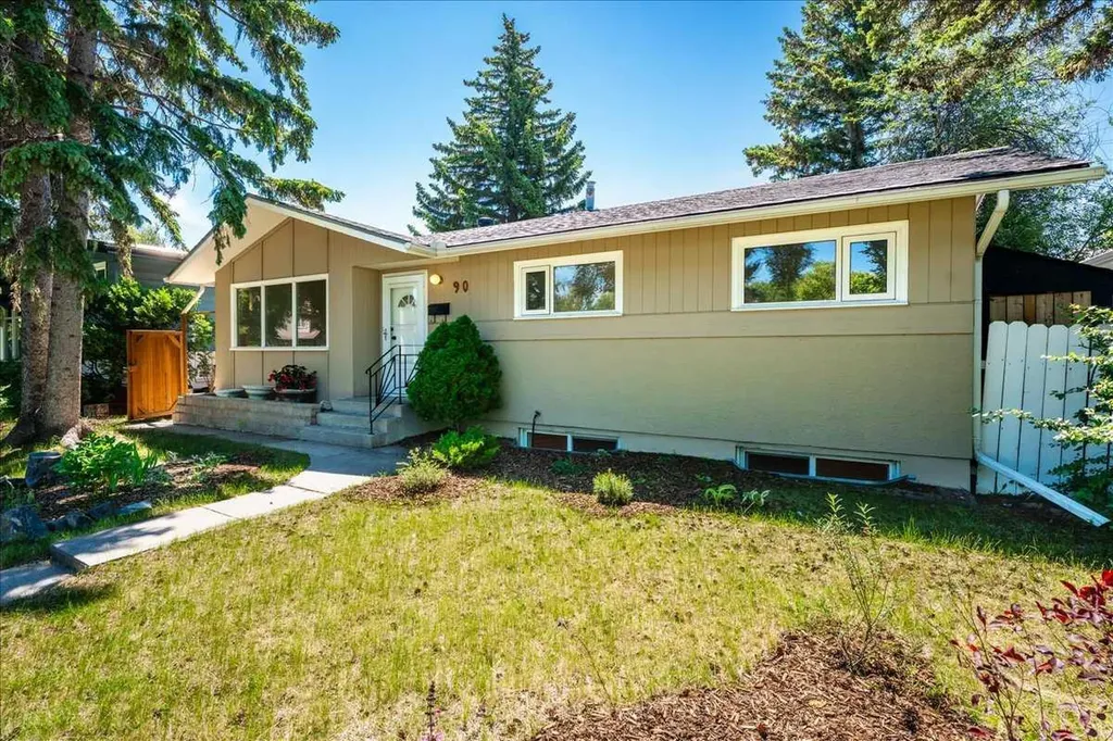 90 Armstrong Crescent SE Calgary AB T2J 0X3
