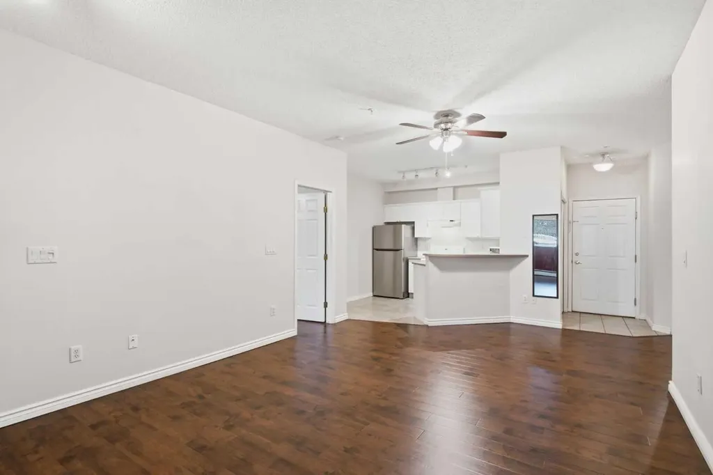 126 14 Avenue SW Calgary AB T2R 0L9