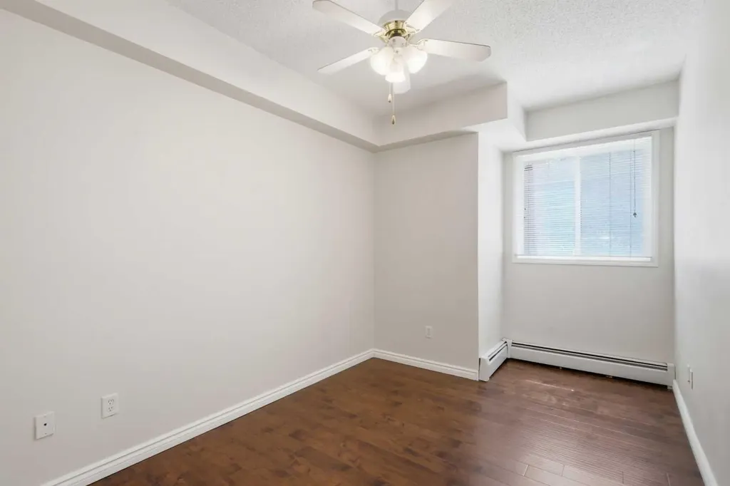 126 14 Avenue SW Calgary AB T2R 0L9