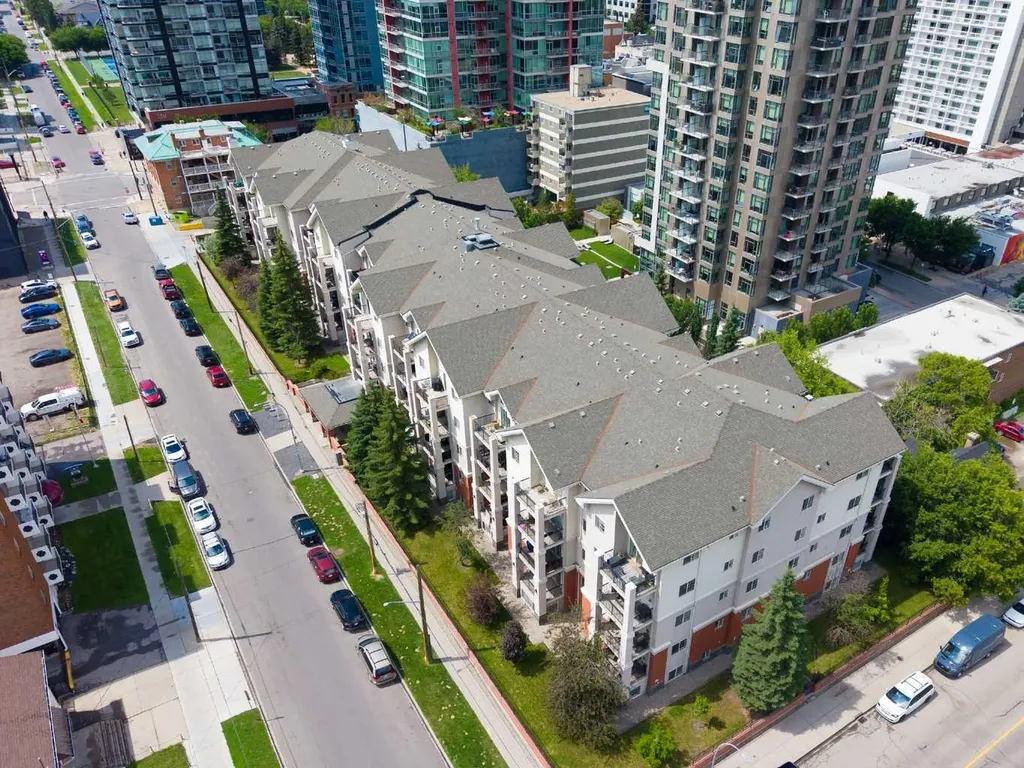 126 14 Avenue SW Calgary AB T2R 0L9
