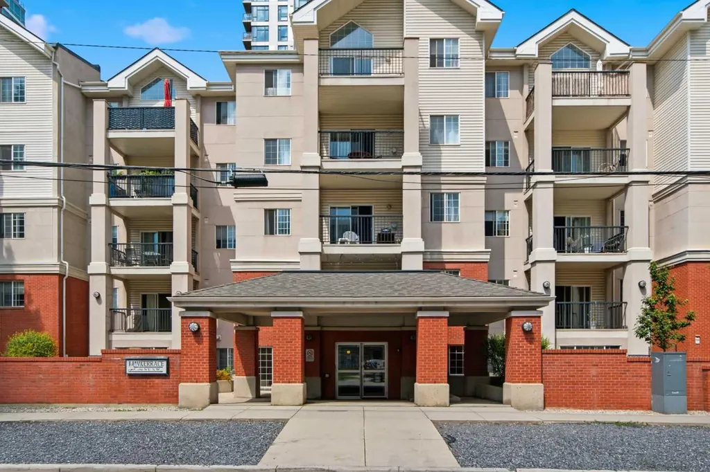 126 14 Avenue SW Calgary AB T2R 0L9