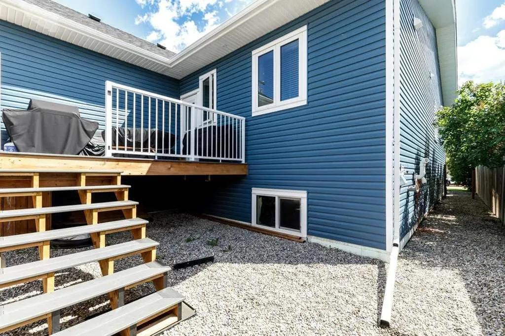 3918 47 Street Red Deer AB T4N 1N9