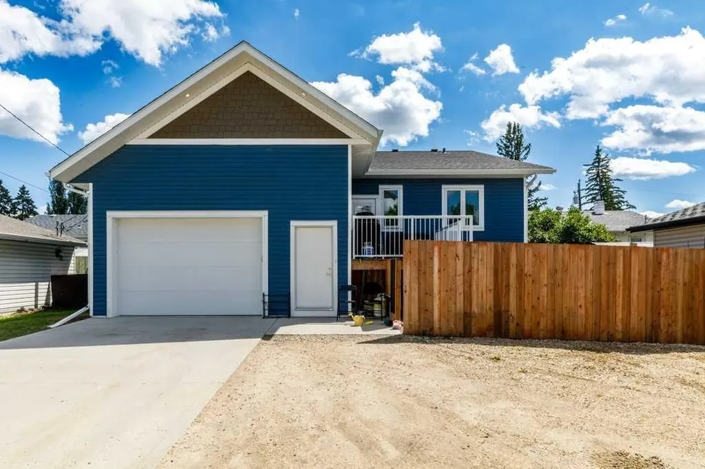 3918 47 Street Red Deer AB T4N 1N9