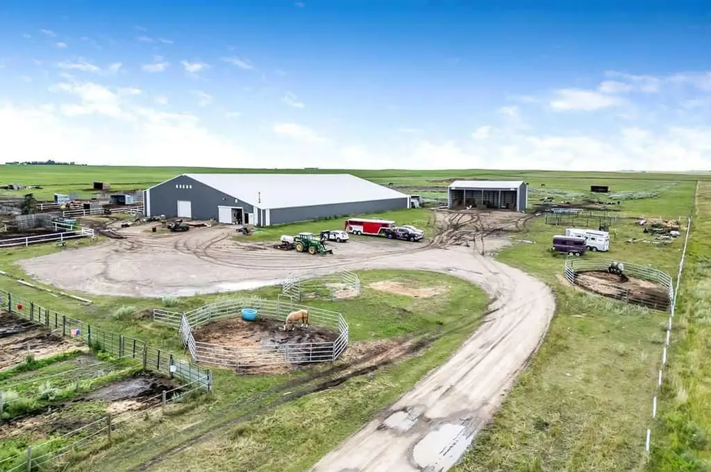 211002 Range Road 260 Rural Vulcan County AB T0J 0M0