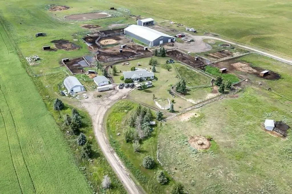 211002 Range Road 260 Rural Vulcan County AB T0J 0M0