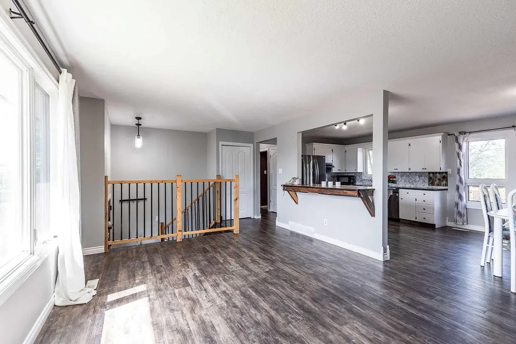 516 Sissons Crescent SE Medicine Hat AB T1B 2J9