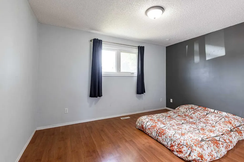 516 Sissons Crescent SE Medicine Hat AB T1B 2J9