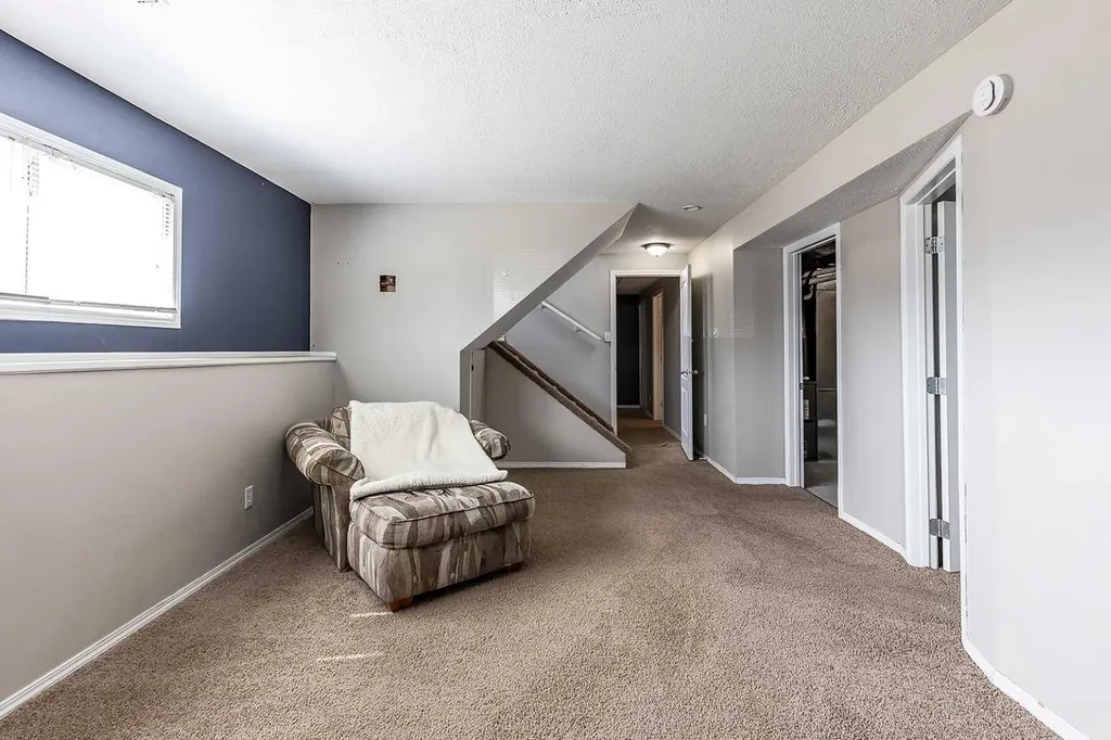 516 Sissons Crescent SE Medicine Hat AB T1B 2J9