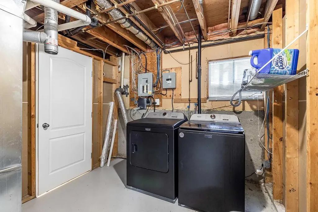 516 Sissons Crescent SE Medicine Hat AB T1B 2J9