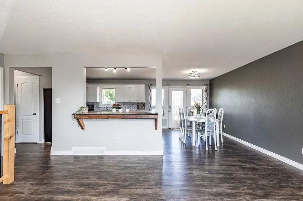 516 Sissons Crescent SE Medicine Hat AB T1B 2J9