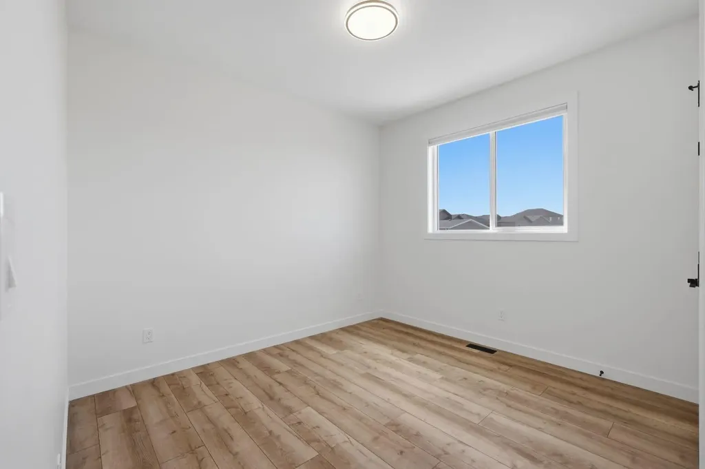15 Aura Drive Blackfalds AB T4M 0N3