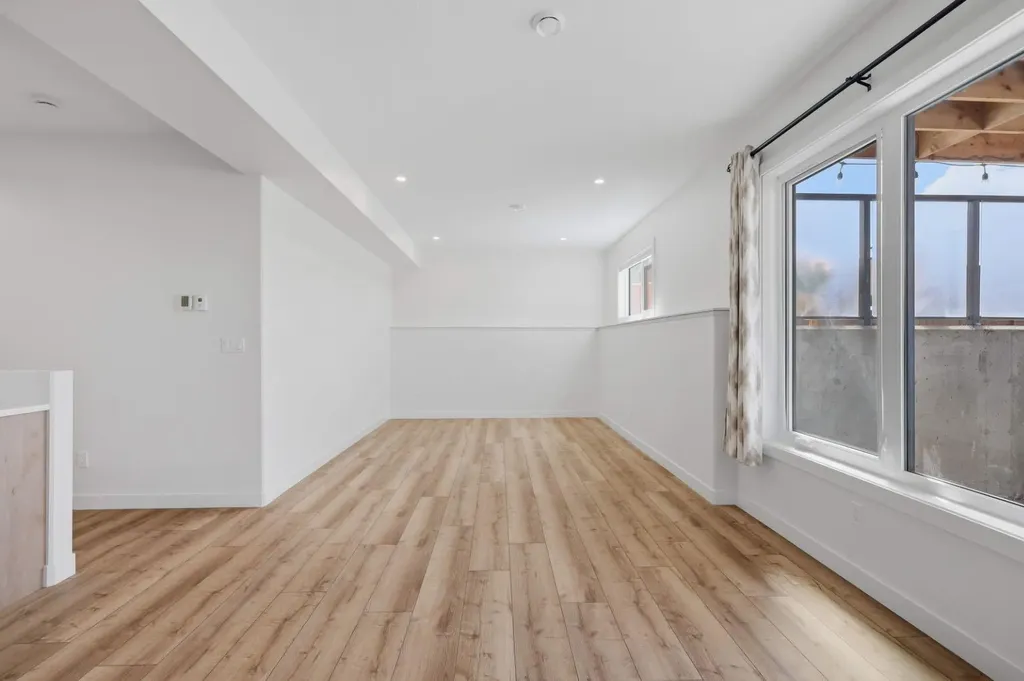 15 Aura Drive Blackfalds AB T4M 0N3