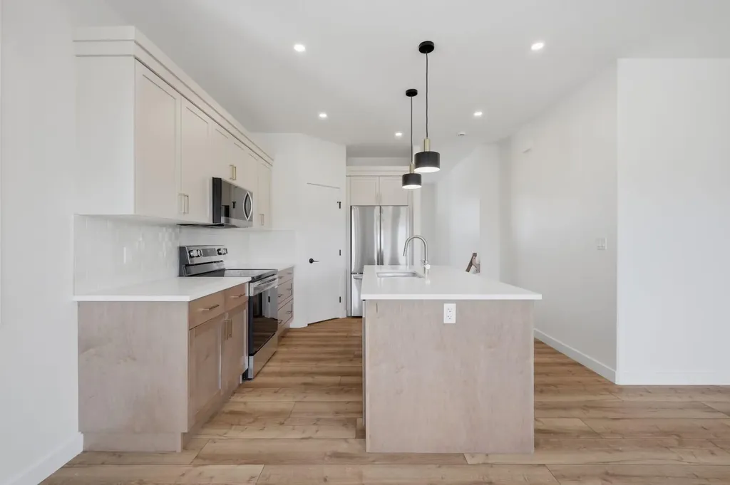15 Aura Drive Blackfalds AB T4M 0N3