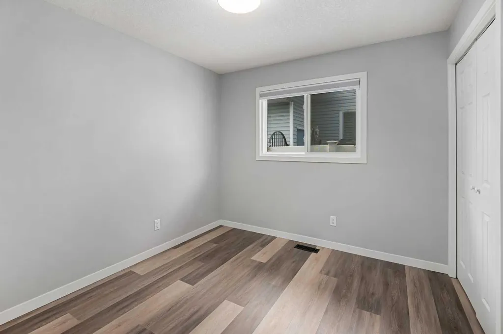 51 Woodmont Road SW Calgary AB T2W 4L6