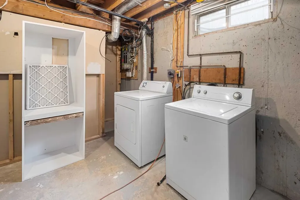 51 Woodmont Road SW Calgary AB T2W 4L6